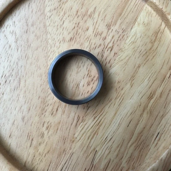 Men's Gray Tantalum Ring Size 9.5
